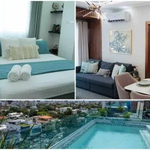 Modern apartment with rooftop pool and nice city views