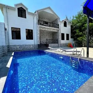 Grandeuse Villa