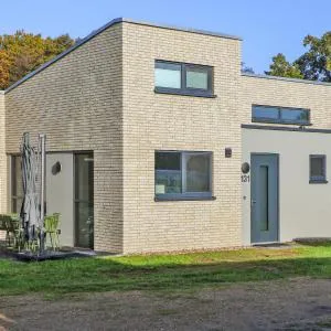Awesome home in Lembruch-Dmmer See with Sauna, WiFi and Indoor swimming pool