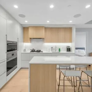 2-BDR&2-Bath I 900sq.ft I Near Oakridge I Free WiFi&Parking I Air Condition