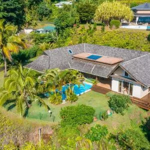 Tiare Villa of Mamaia in Papeete wPool