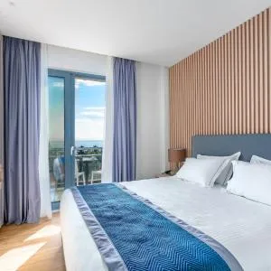 Glyfada Riviera Hotel