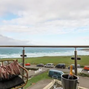 Fistral Retreat