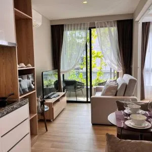 Luxury Resort Bangtau Beach SAMA