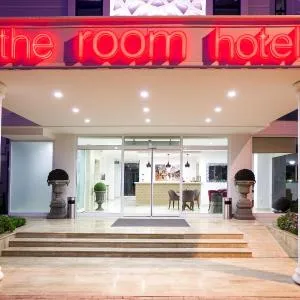 The Room Hotel & Apartments