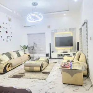 The happy house! VR game(buy), Pool, Snooker etc