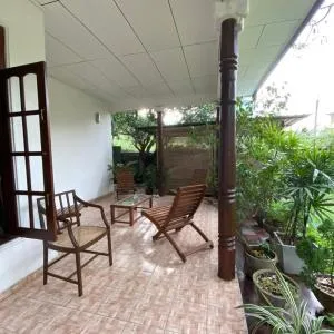 Unawatuna House