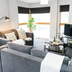 Spacious Central 1 Bedroom Apartment