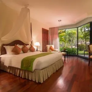 Angkor Palace Resort & Spa