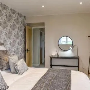 Cremlyn Lodge