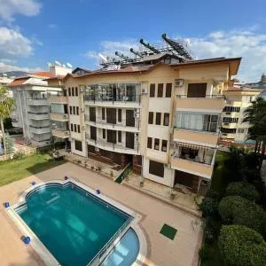 Oba Konak sitesi denize 150 m