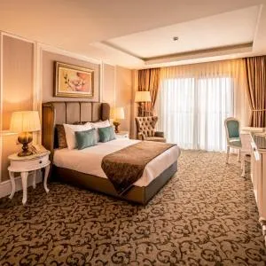 VUNI PALACE PREMIUM BEACHFRONT Hotel & SPA & Casino