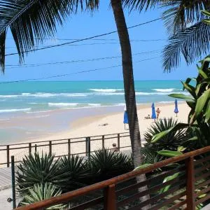 Casa Surucuá com localização espetacular frente à Praia do Centro de Pipa - 2 a 4 quartos suite
