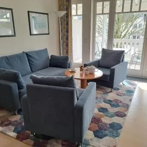 Klassik Appartement mit 1 Schlafzimmer und Balkon im Obergeschoss 243