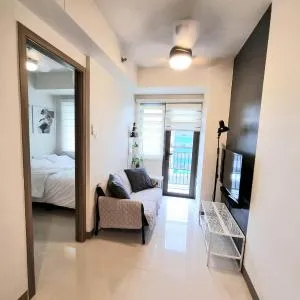 1BR Cozy Condotel near IKEA, Mall of Asia & SMX