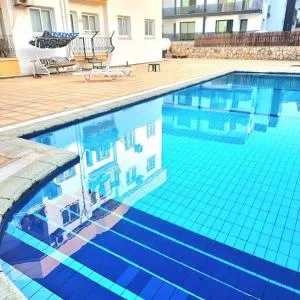 Gems's Apartment - Luxury 3 bedroom penthouse with Pool
