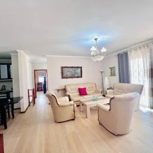 Kalpazo Home Tirana Lake