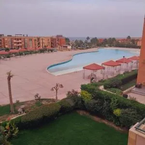 شاليه 2 غرفه قريه بلومار الدوم عاءلات