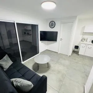 סיפור אהבה דירת יוקרה - Love Story Luxury Apartment