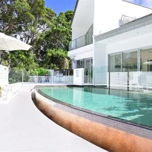 Noosa Heads Luxury Golf Retreat
