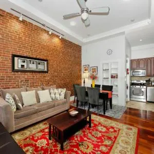 One Bedroom Apartment At Upper West Side