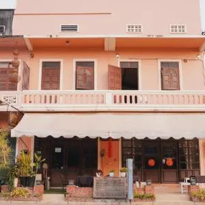 Villa KiengKham晶康民宿