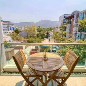 2 bd Loft in Versalles, Walk to the Beach!