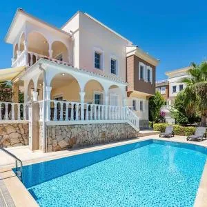 Sleeps 8, Private Pool Villa - AWZ 256 (1)