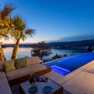Luxury Villa Diamond One with Pool