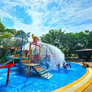 Paragon Water Themepark Suites Melaka by GGM