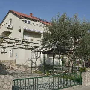 Apartments Bestak