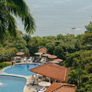 Parador Nature Resort and Spa