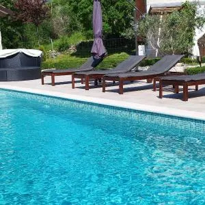 3 bedrooms villa with private pool enclosed garden and wifi at Ripenda Verbanci 5 km away from the beach