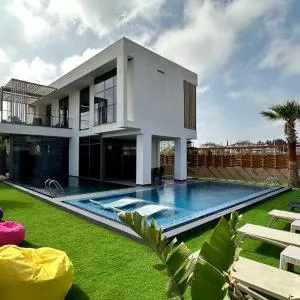 DrVilla°Suits