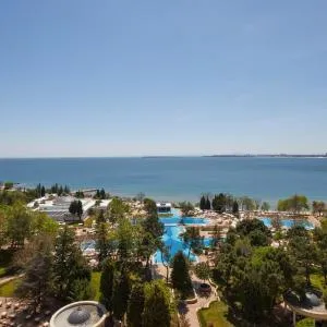 Dreams Sunny Beach Resort and Spa - Premium All Inclusive