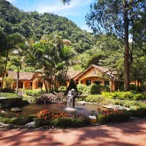 Valle Escondido Wellness Resort