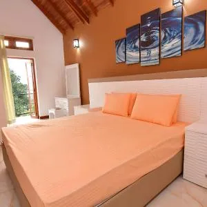Luxury Aura Mountain Bangalow Kandy BB