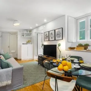 WHome Hidden Oasis w/ Private Patio, AC & Great Vibe