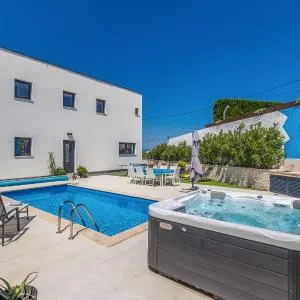 Villa ALMA