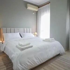Staycation, City Center Apartment