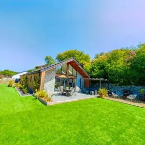 PALMA VILLA - Estuary View, Private location, Open plan, One Ground floor, Encllosed Garden,Wheelchar access, Pet friendly