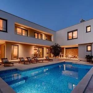 Luxury villa Adris with heated pool, Gym, sauna - Split
