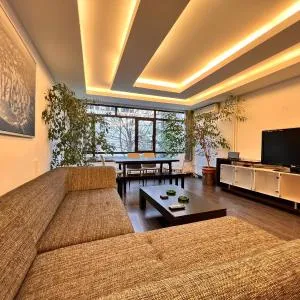 A Luxury Apt 170 m2 3 Bedroom 2 Bathroom at Bestekar Avenue at the heart of Ankara