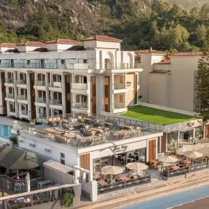 The Ivy Suites