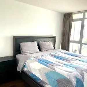 Three BR Condo step to CN tower Rogers Center with Free parking
