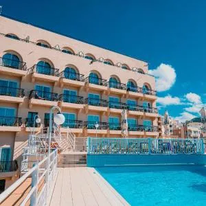 Gillieru Harbour Hotel