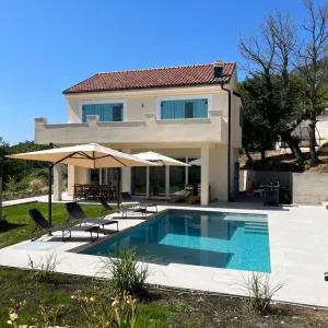 Villa Marval