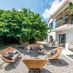Villa Quartier Oxford garden & pool in Cannes AC