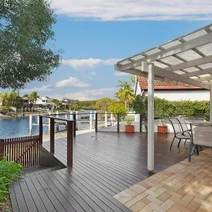 44 Cooran Court