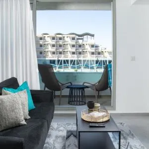 Amazing big studio sea view apartment - By Edom